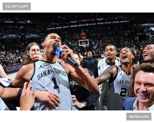 马刺59胜19负紧追雷霆 文班亚马场均25+13+4盖帽撑起防守体系